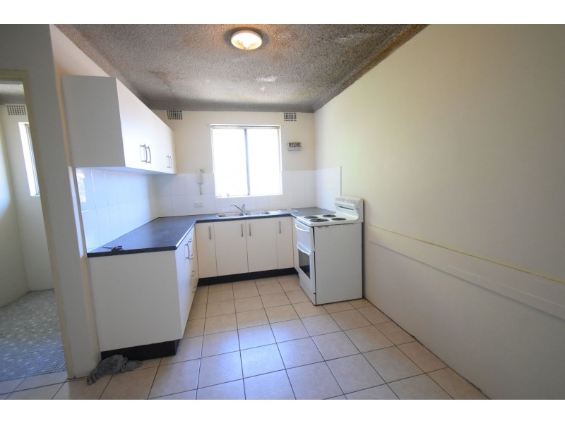 11/64 Broomfield Street, Cabramatta NSW 2166