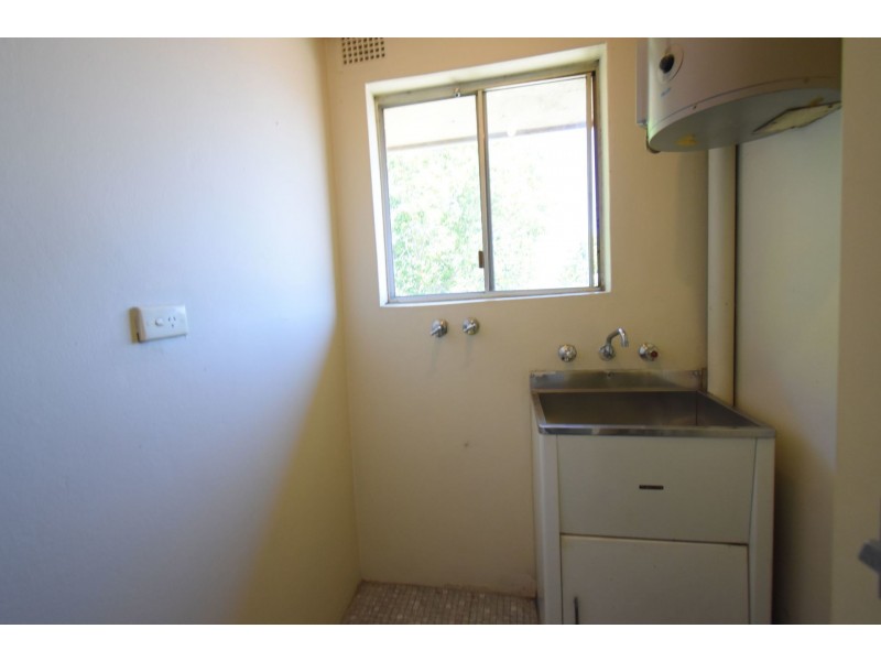 11/64 Broomfield Street, Cabramatta NSW 2166