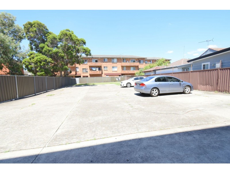 11/64 Broomfield Street, Cabramatta NSW 2166