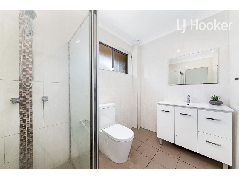 2/29 Hill Street, Cabramatta NSW 2166
