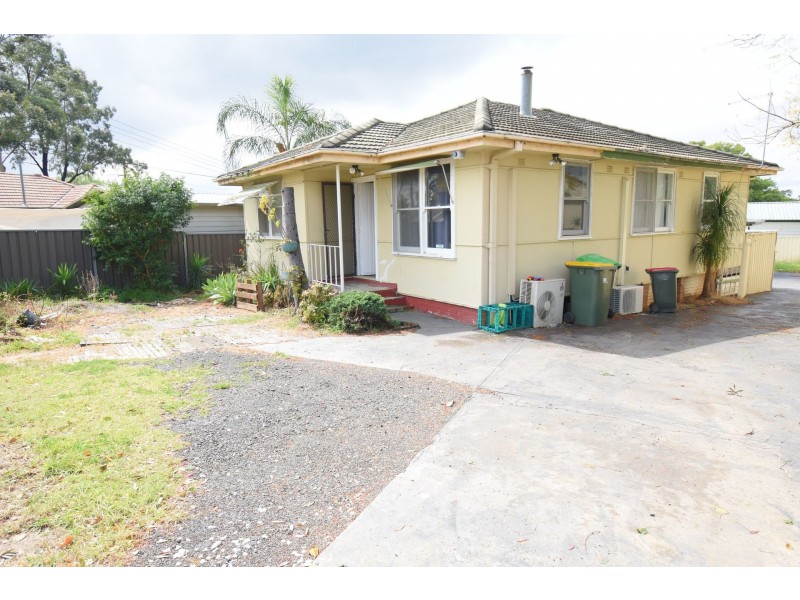 12 Coongra Street, Busby NSW 2168