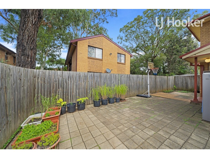 8/43 Stanbrook Street, Fairfield Heights NSW 2165