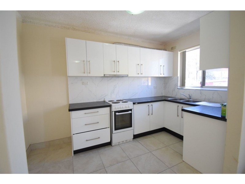 1/41 Cumberland Street, Cabramatta NSW 2166