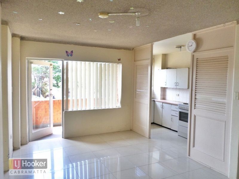 2/40 HILL Street, Cabramatta NSW 2166