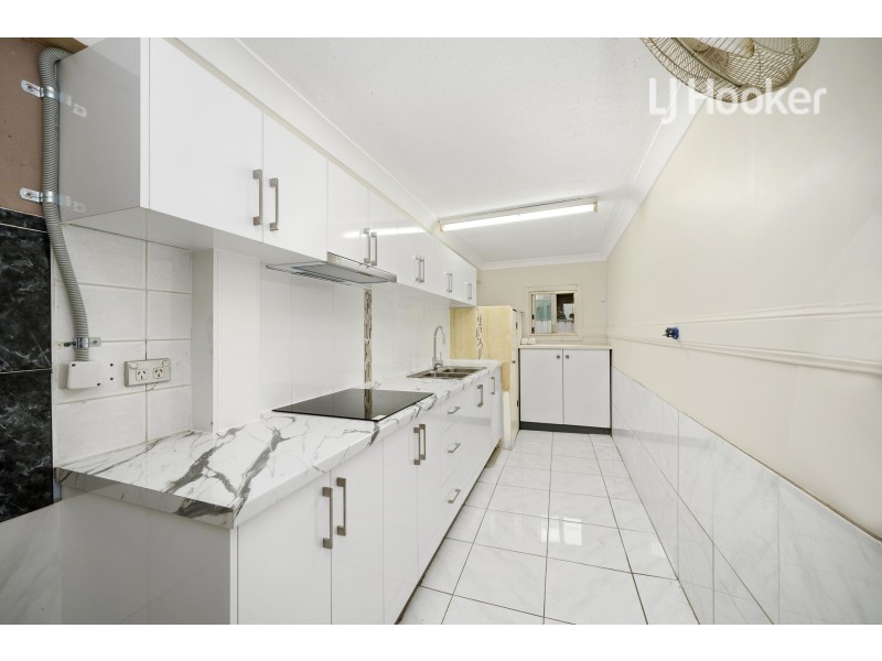 213 Green Valley Road, Green Valley NSW 2168