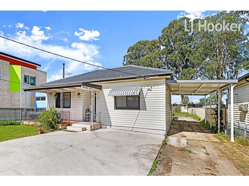 10 Dale Avenue, Liverpool NSW 2170