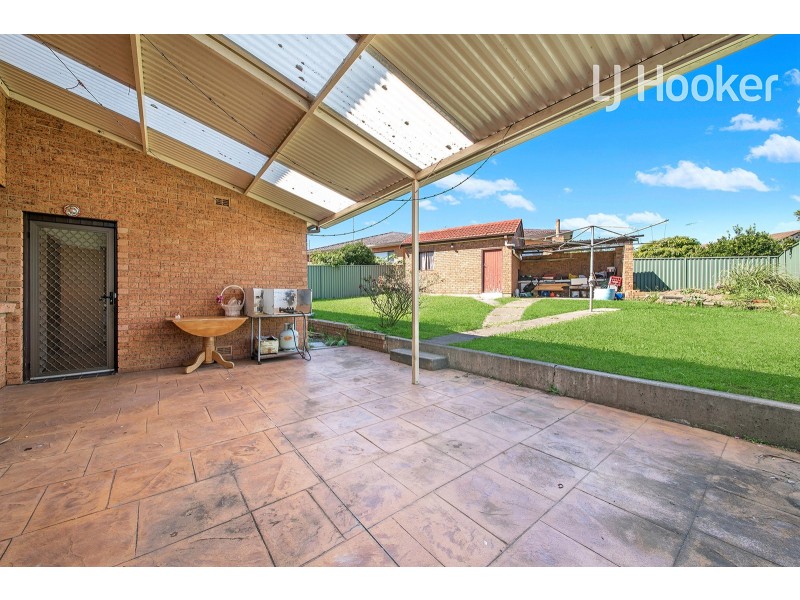 30 Corio Road, Prairiewood NSW 2176