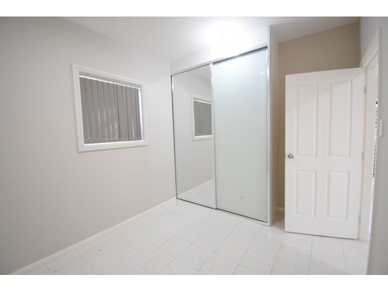 27A James Street, Fairfield East NSW 2165