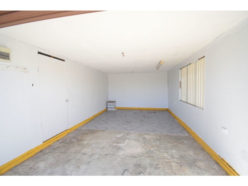 27A James Street, Fairfield East NSW 2165