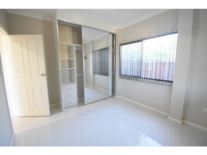 27A James Street, Fairfield East NSW 2165