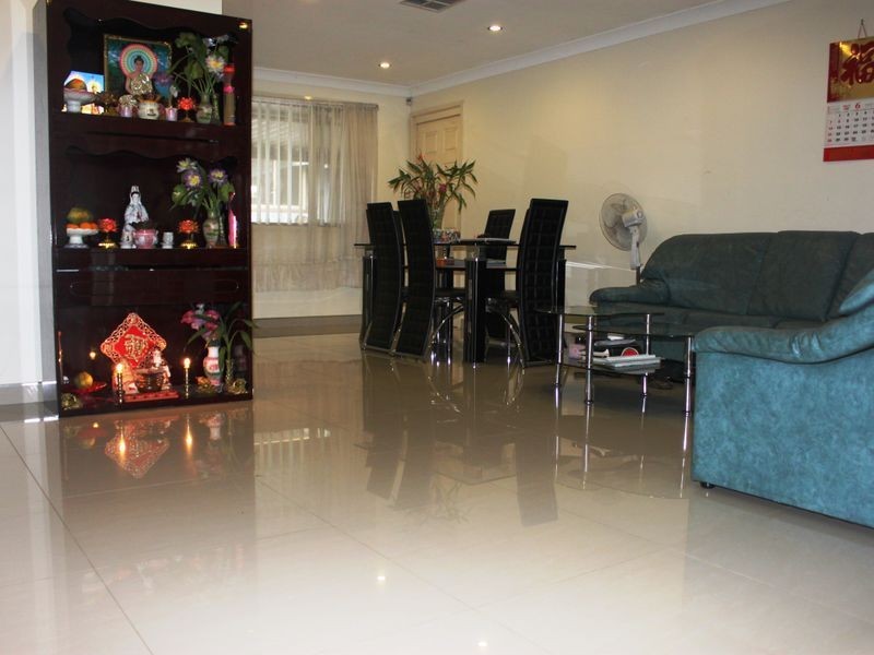 Chipping Norton NSW 2170