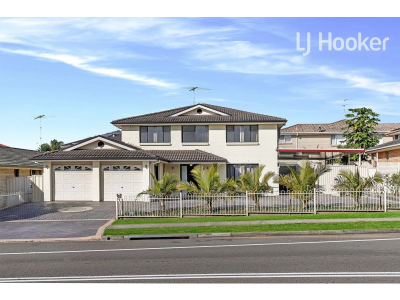 3 Capricorn Boulevarde, Green Valley NSW 2168