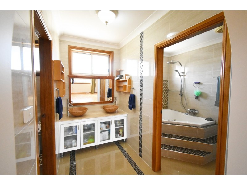 31 Mozart Place, Bonnyrigg Heights NSW 2177