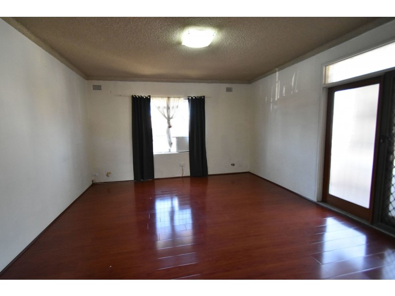 1/17 Hughes Street, Cabramatta NSW 2166