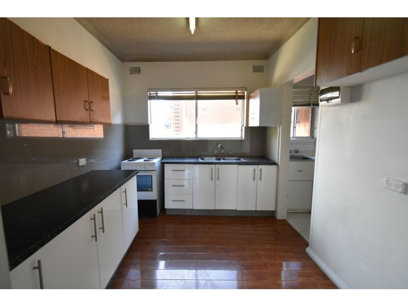 1/17 Hughes Street, Cabramatta NSW 2166