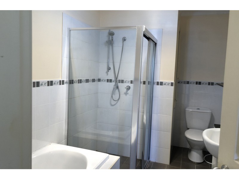 1/17 Hughes Street, Cabramatta NSW 2166