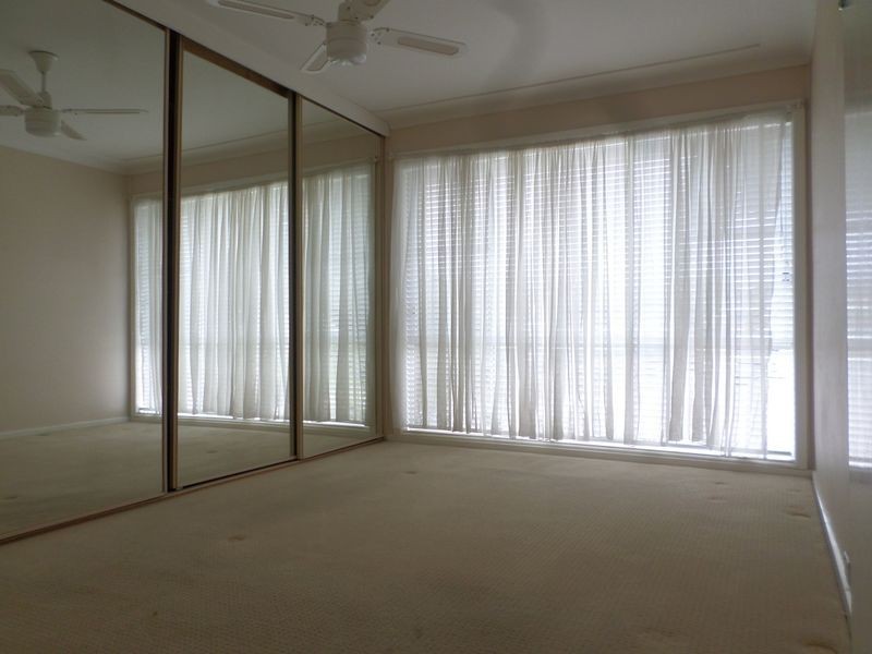 8 WELLING PLACE, Mount Pritchard NSW 2170