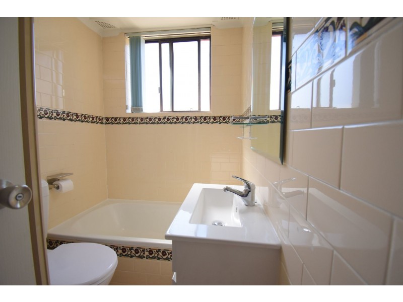 6/59 Castlereagh Street, Liverpool NSW 2170