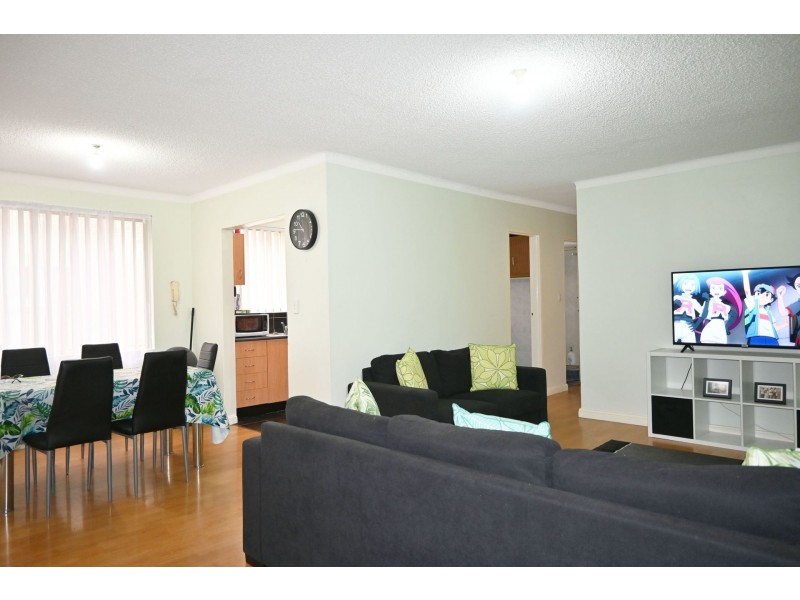 4/19 Hart Street, Warwick Farm NSW 2170