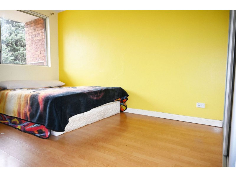 4/19 Hart Street, Warwick Farm NSW 2170