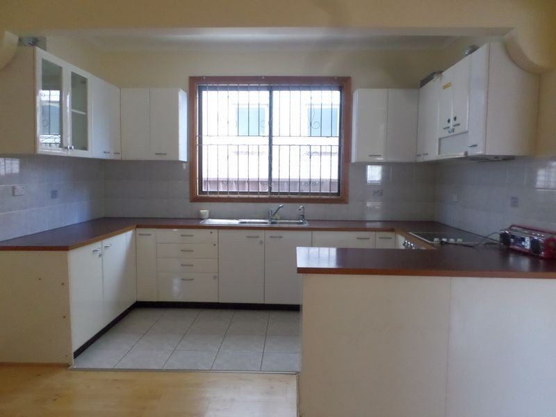 Canley Heights NSW 2166