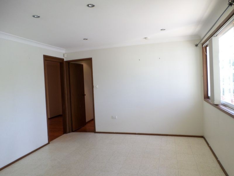 1 SHROPSHIRE CLOSE, Wakeley NSW 2176