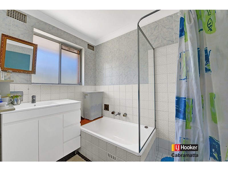 1/8 Kurrajong Street, Cabramatta NSW 2166