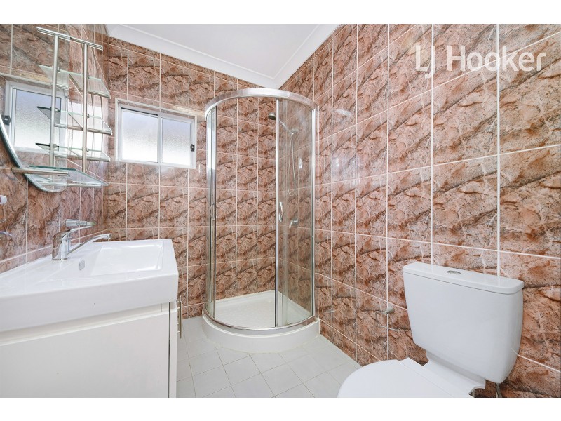 32 Munro Street, Sefton NSW 2162