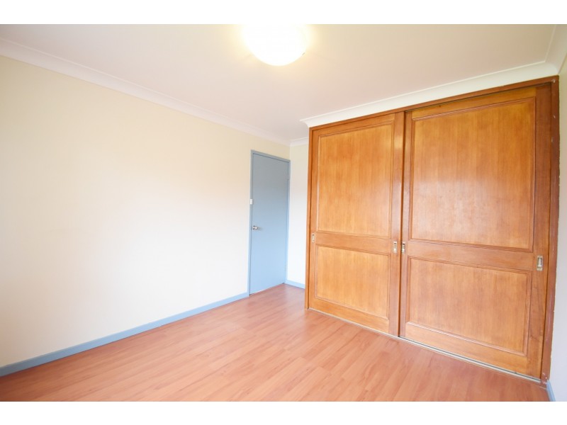 7 Swan Circuit, Green Valley NSW 2168
