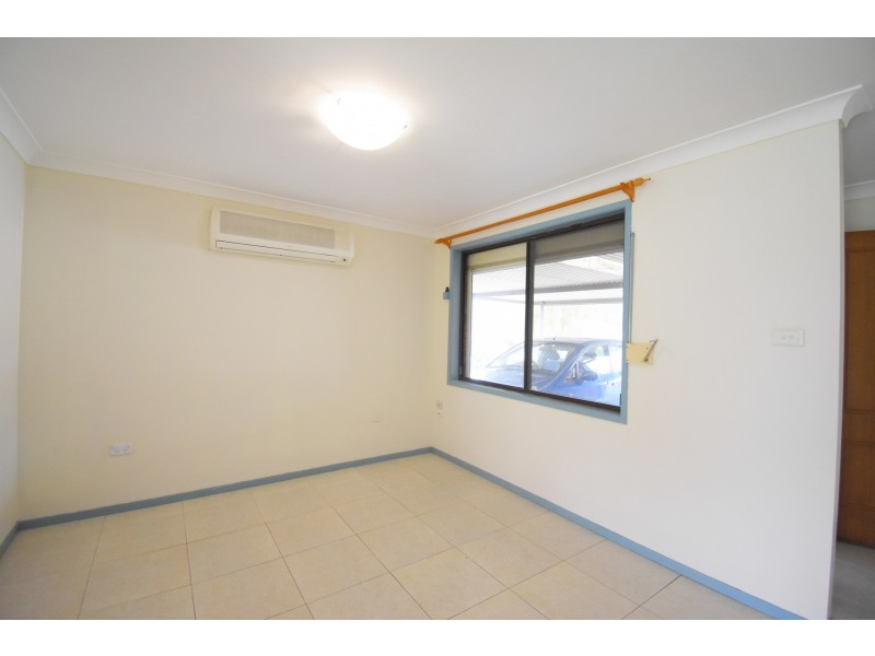 7 Swan Circuit, Green Valley NSW 2168