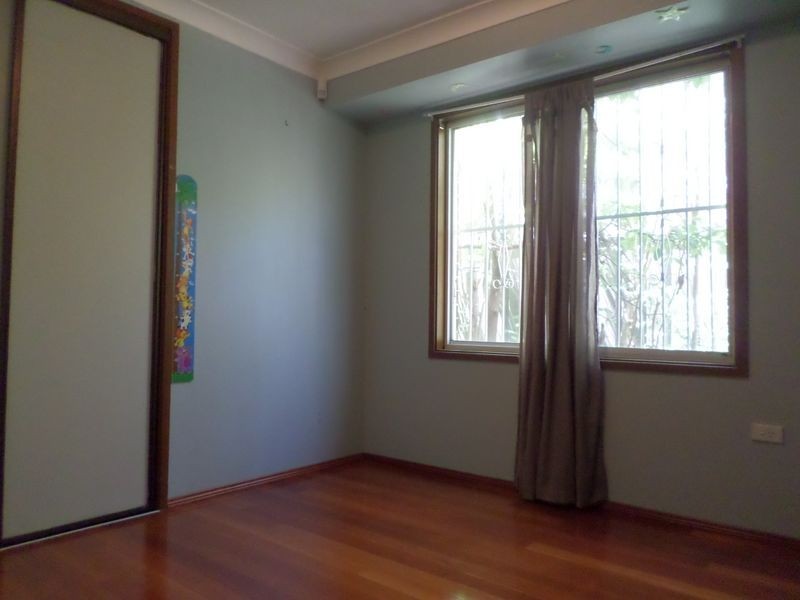 Greenfield Park NSW 2176