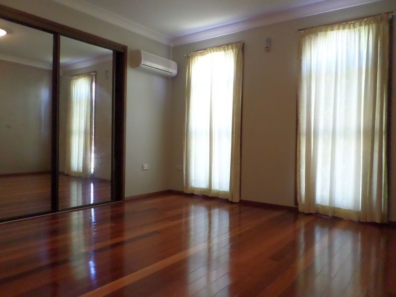 Greenfield Park NSW 2176