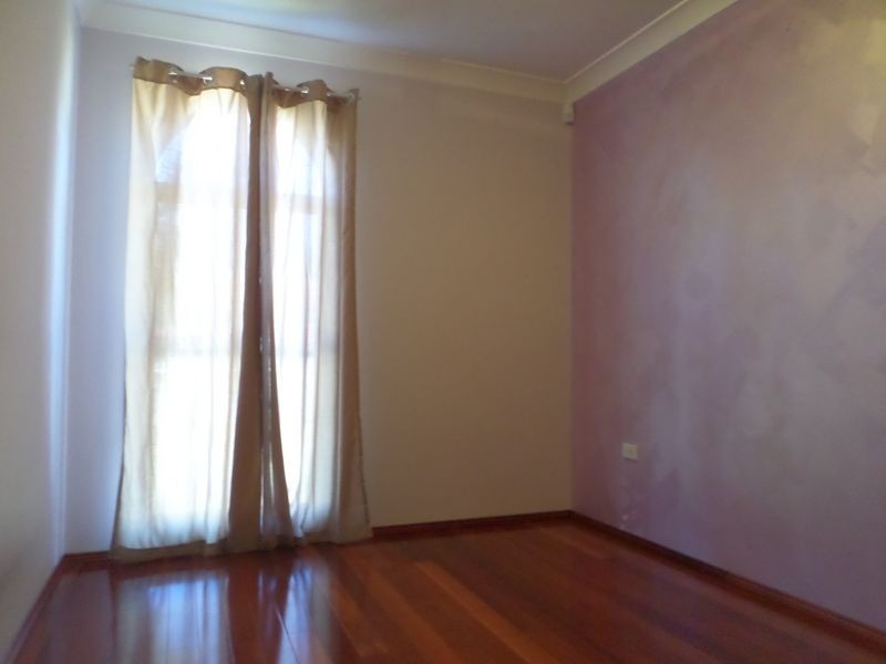 Greenfield Park NSW 2176