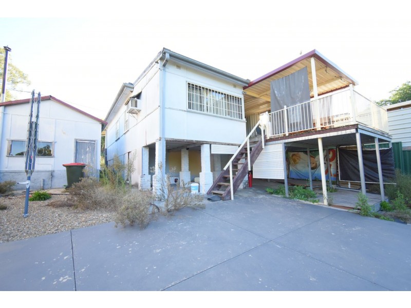 16 Woods Avenue, Cabramatta NSW 2166