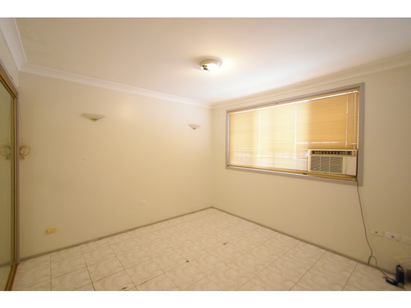 6 Olive Street, Fairfield NSW 2165