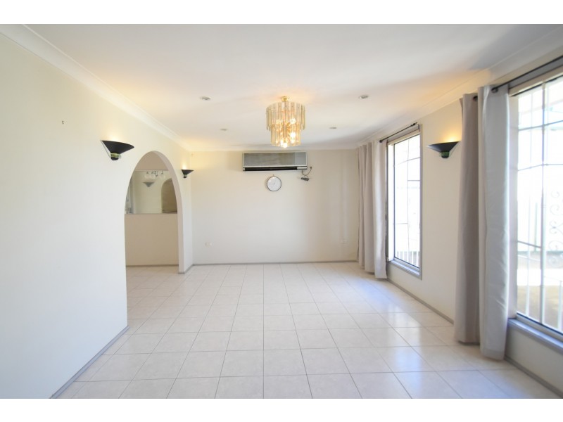 6 Olive Street, Fairfield NSW 2165