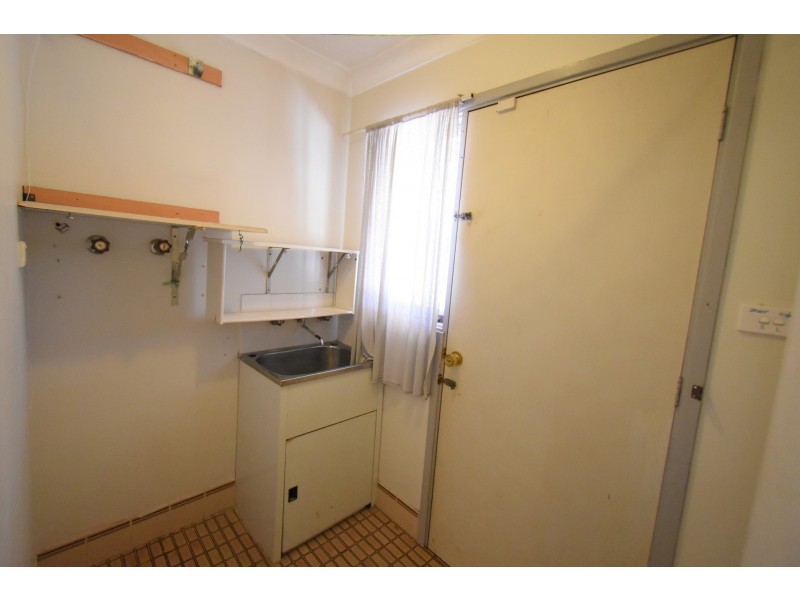 6 Olive Street, Fairfield NSW 2165