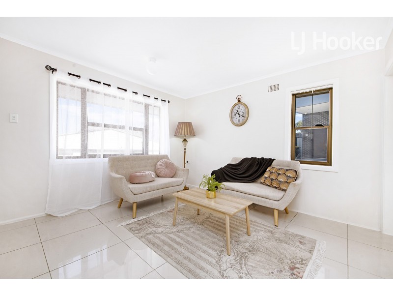 127 Hill Road, Lurnea NSW 2170