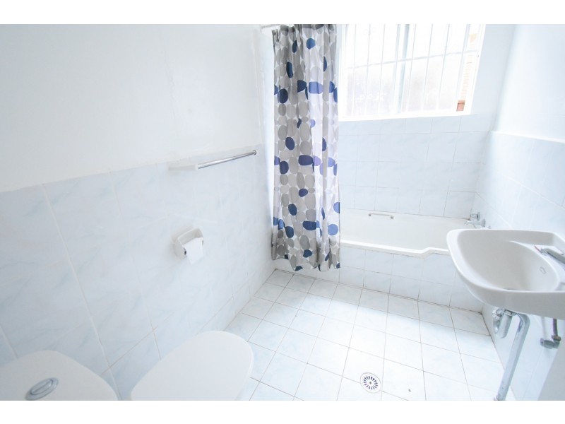 1/12 Hill Street, Cabramatta NSW 2166