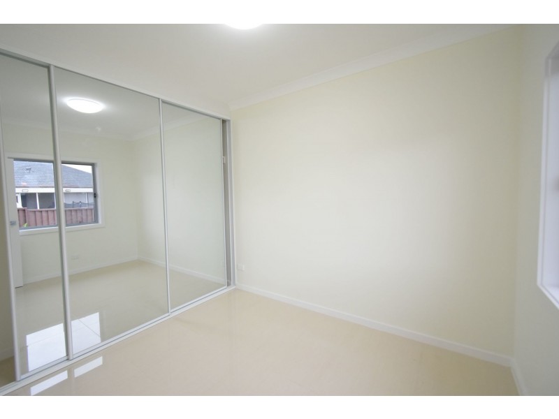 18A Collins Avenue, Lurnea NSW 2170