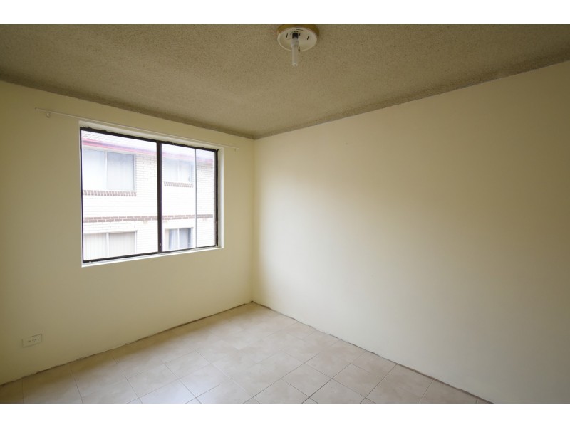 4/32 Hill Street, Cabramatta NSW 2166