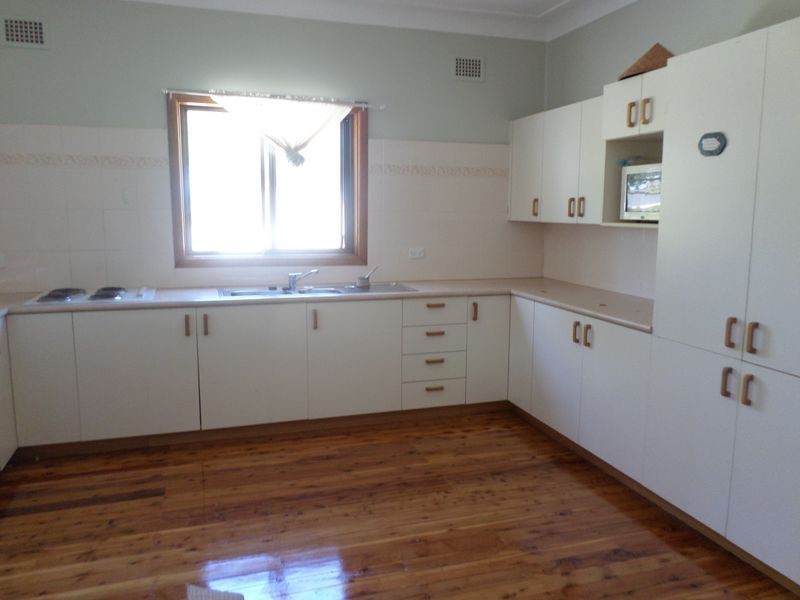 120 Anderson Avenue, Mount Pritchard NSW 2170