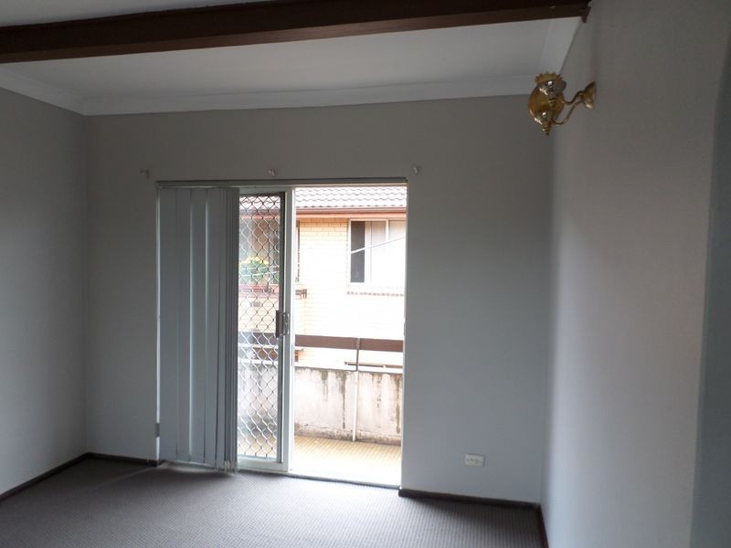 6/11 MCBURNEY ROAD, Cabramatta NSW 2166