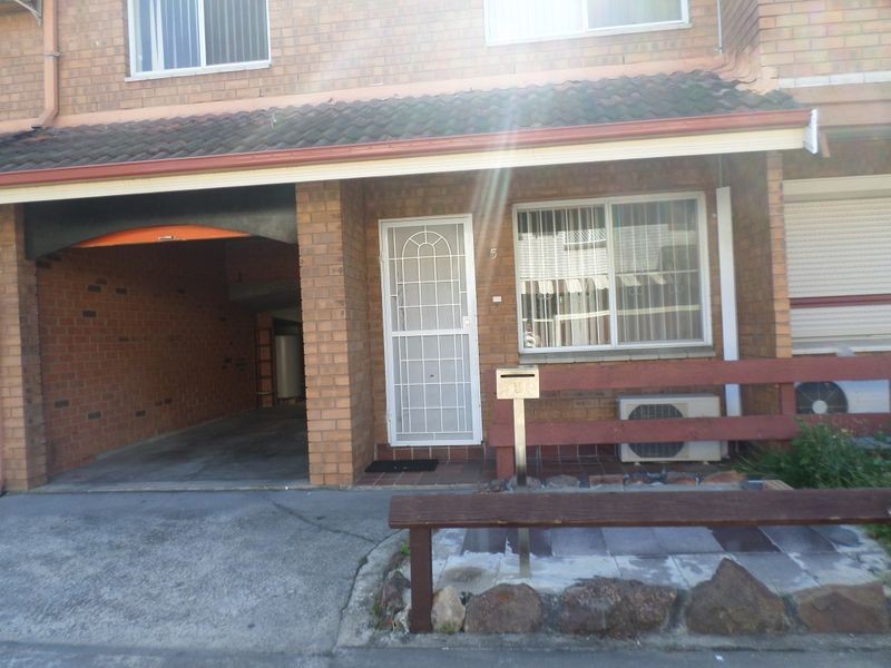 Cabramatta NSW 2166