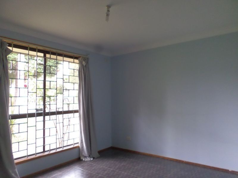 25 Sweetheaven Road, Greenfield Park NSW 2176