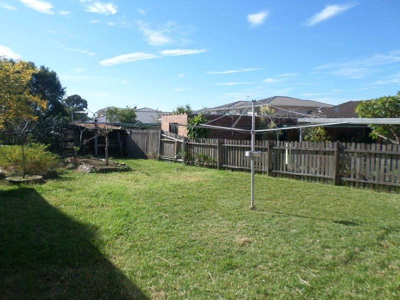 121 River Avenue, Fairfield East NSW 2165