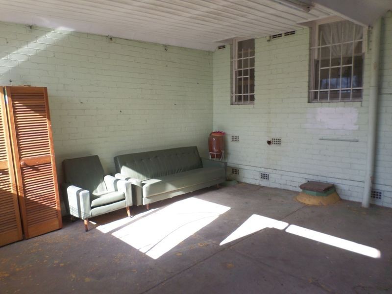 121 River Avenue, Fairfield East NSW 2165