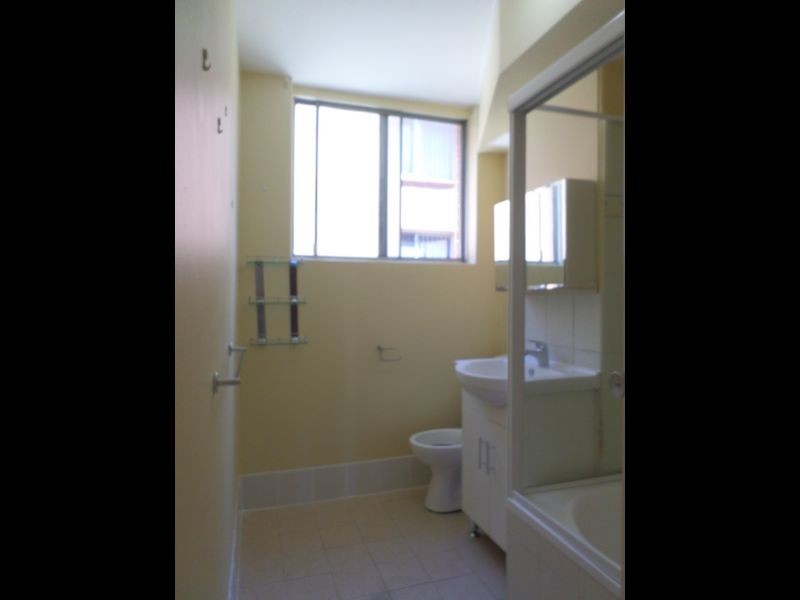 4/26-28 MCBURNEY ROAD, Cabramatta NSW 2166