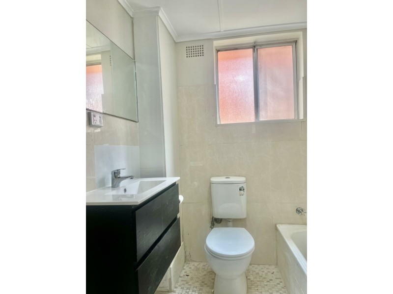 7/41 Cumberland Street, Cabramatta NSW 2166