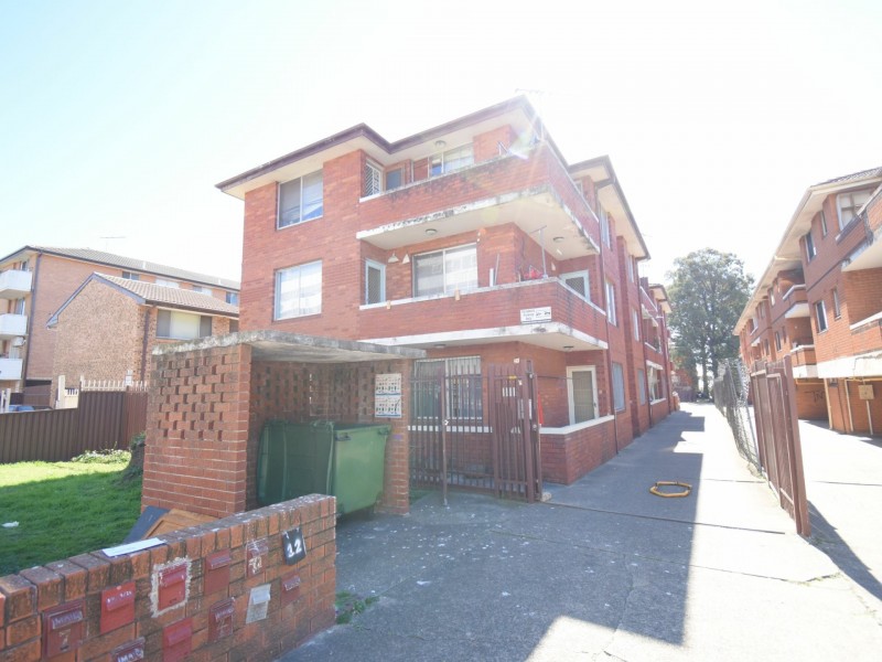 8/21 Hughes Street, Cabramatta NSW 2166